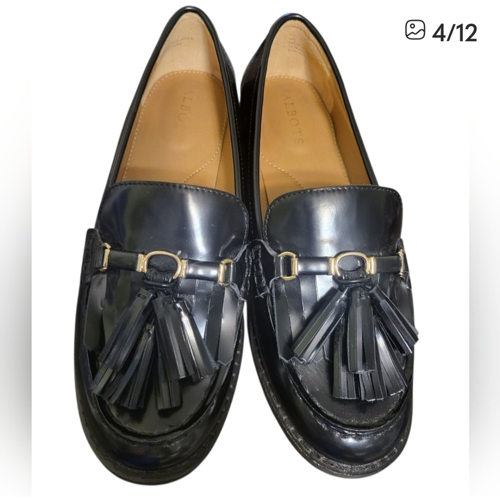 Talbots Shiny Black Loafers with Tassel Detail